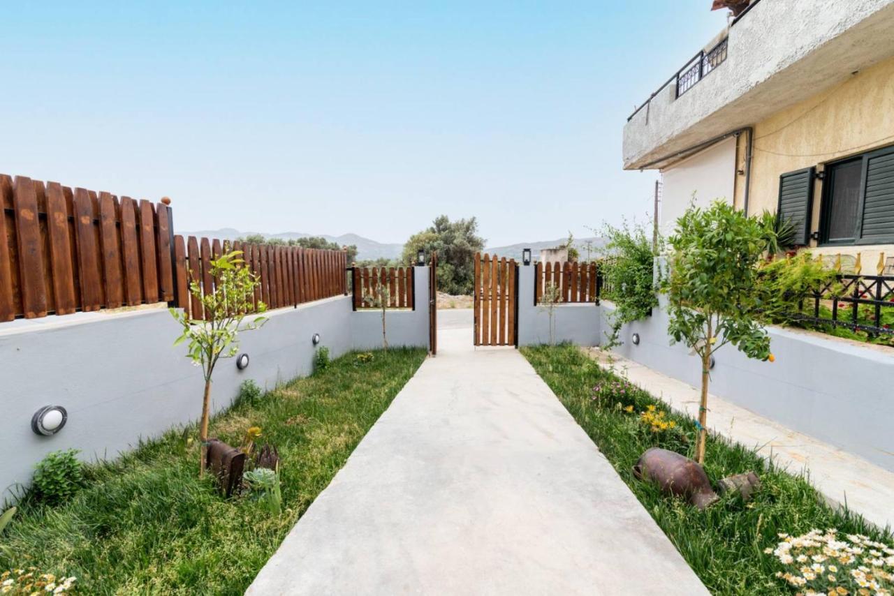 Agioi Deka  Alexandros Home מראה חיצוני תמונה