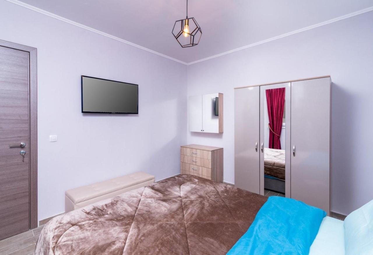 Agioi Deka  Alexandros Home מראה חיצוני תמונה